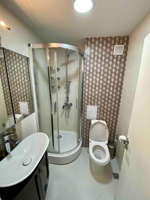 Apartment Stylish Magenta - Terrace & Free Parking *